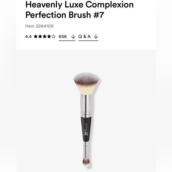 It Cosmetics completion perfection brush - Picture 1 of 3